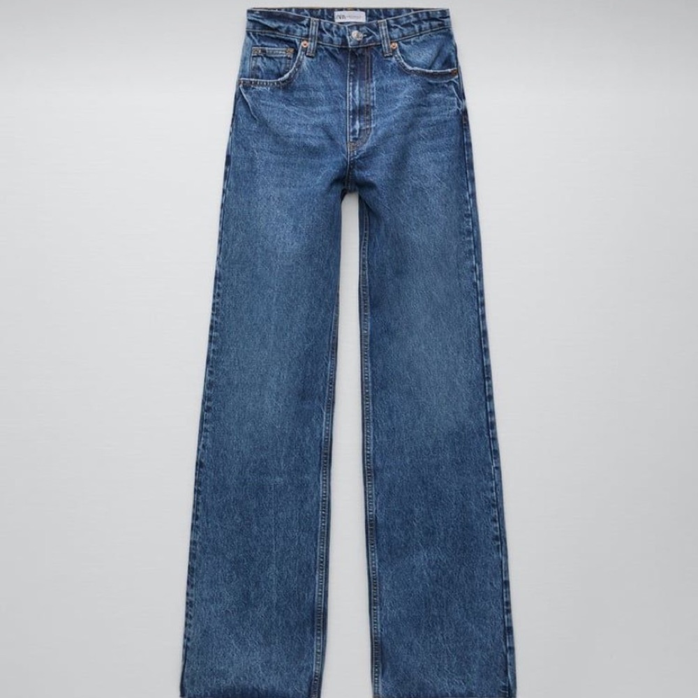 Zara High Waisted Wide Leg Jeans